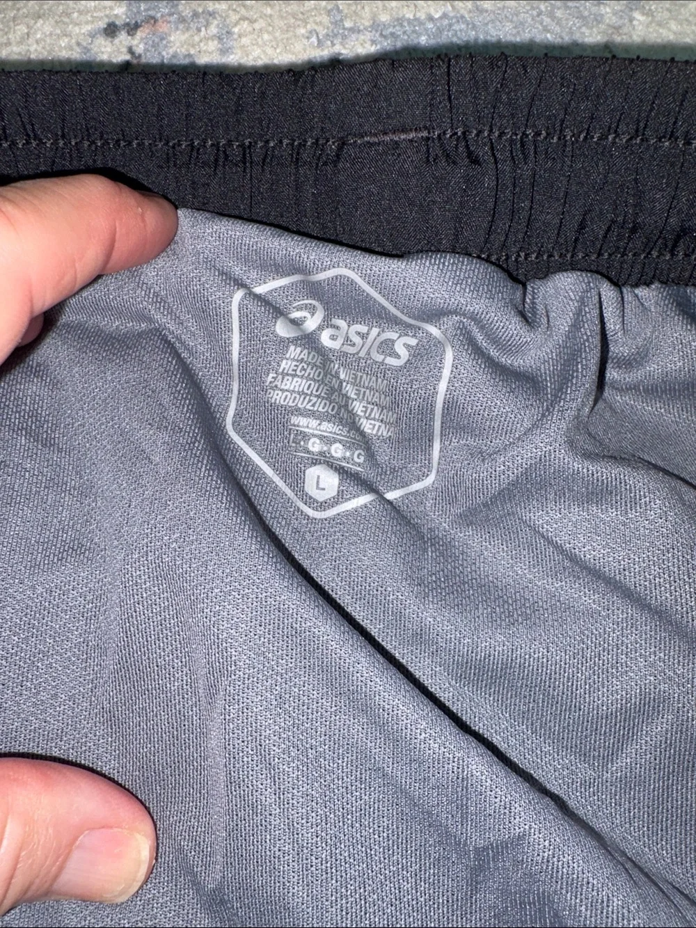 ASICS Black Men's Athletic Running Shorts size large